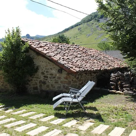 Chalet La Casa Del Diezmo De La Montana Palentina Redondo