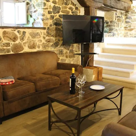 La Casa Del Diezmo De La Montana Palentina Redondo